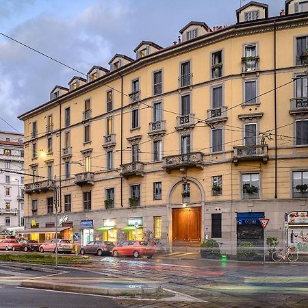 Duomo - Pt.Romana - Bocconi Top Floor Apartment มิลาน ภายนอก รูปภาพ